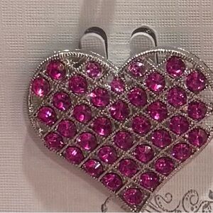 Heart Brooches - Various Colors In Gold Or Silver-Tone